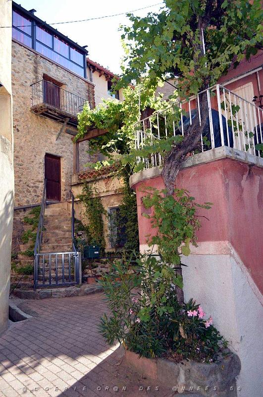 1 VERNET LES BAINS - PO - LE VIILAGE (28).JPG